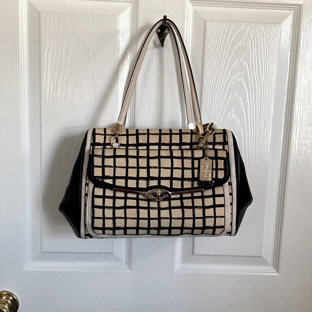 Genuine Coach handbag, not new but has tag